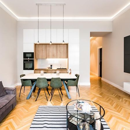 Bpr Opera Lux Treasure Apartment Budapest Bagian luar foto