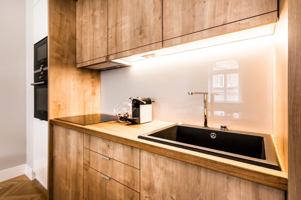 Bpr Opera Lux Treasure Apartment Budapest Bagian luar foto