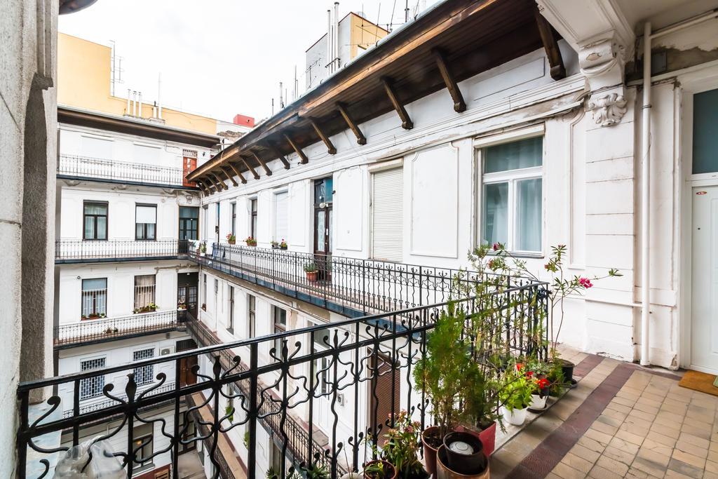 Bpr Opera Lux Treasure Apartment Budapest Bagian luar foto
